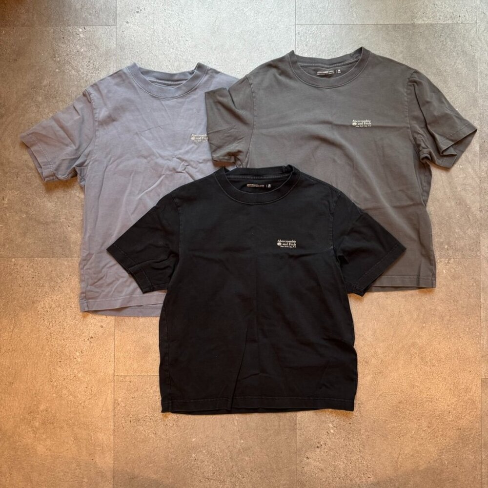 Abercrombie & Fitch Short Sleeve Shirt Bundle Size XS Like New